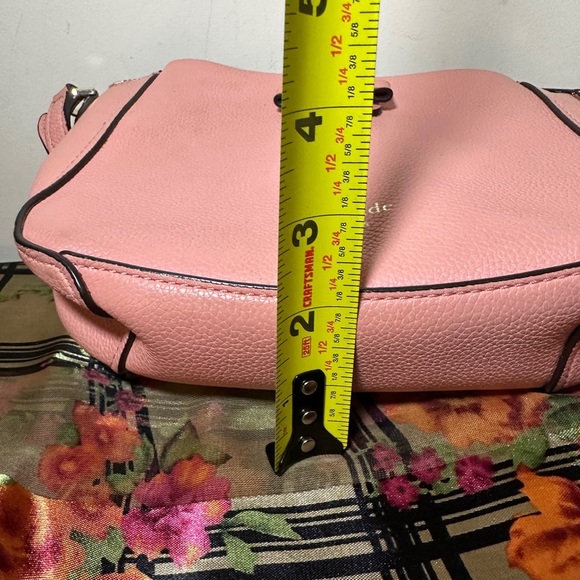 Kate Spade crossbody. - Picture 14 of 14
